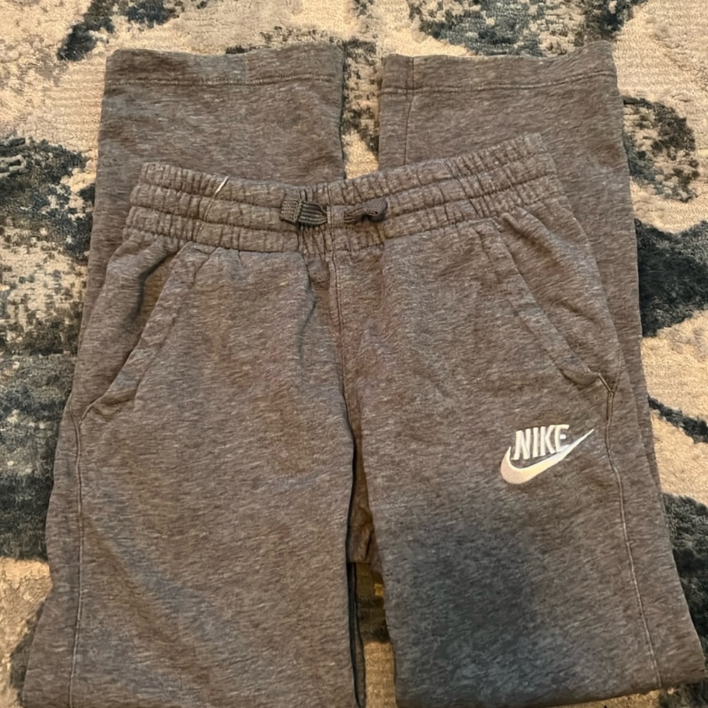 Nike gray sweatpants